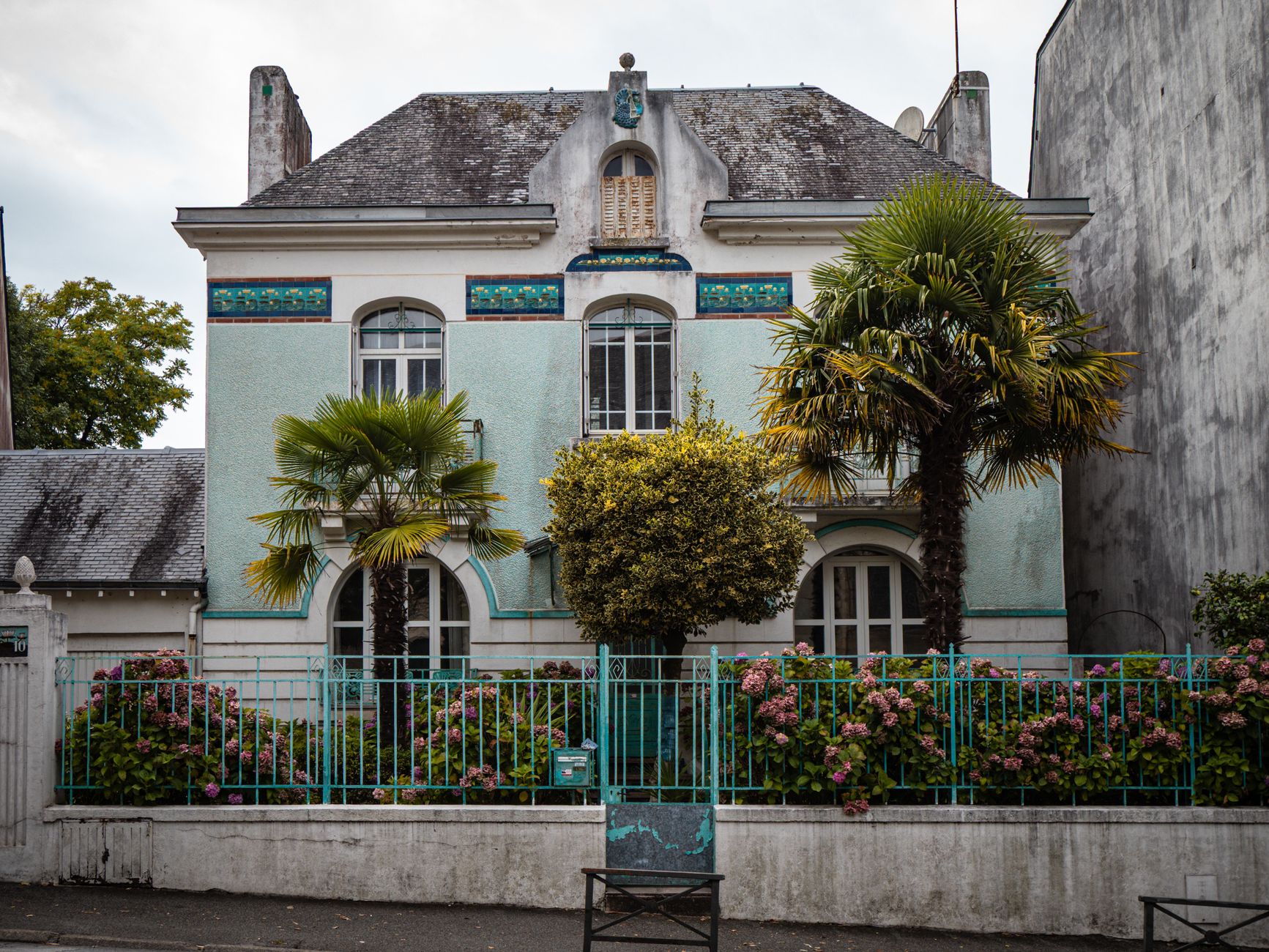 Meilleurs matériaux de clôture pour maisons : guide comparatif